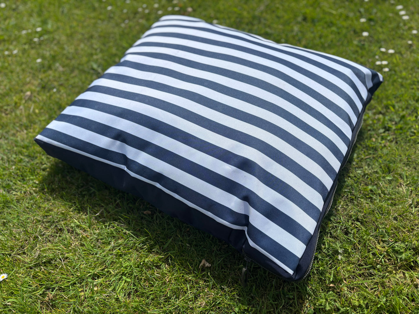 Luxury Eco-Friendly Dog Bed – Handmade in Cornwall | The Celtic Herdsman